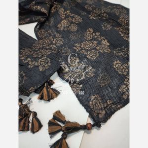 خرید آنلاین شال برشکا مشکی طلایی منگوله چوبی طرحبندی