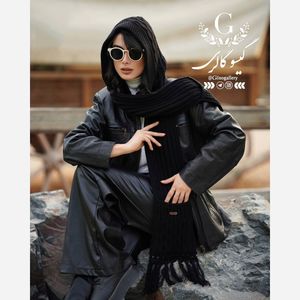 خرید اینترنتی قیمت کلاه شال بافت طرح جیبدار رنگبندی زنانه پاییزه