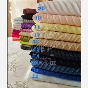 خرید اینترنتی قیمت شال صدفی اعلا وکیوم پلیسه پاییزه منگولدار 