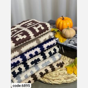 خرید اینترنتی قیمت شال موهر پشمی طرحدار رنگبندی پاییزه