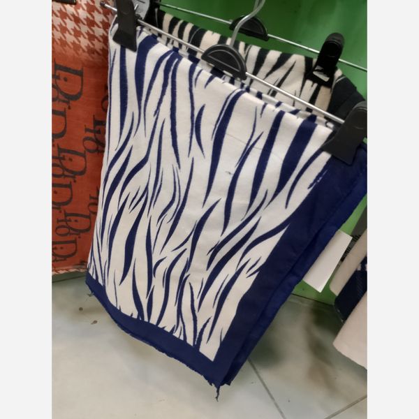 شال موهر پشمی طرحدار رنگبندی پاییزه