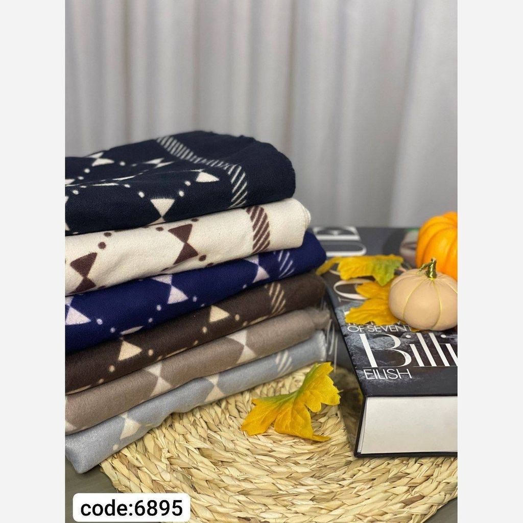 خرید اینترنتی قیمت شال موهر پشمی طرحدار رنگبندی پاییزه