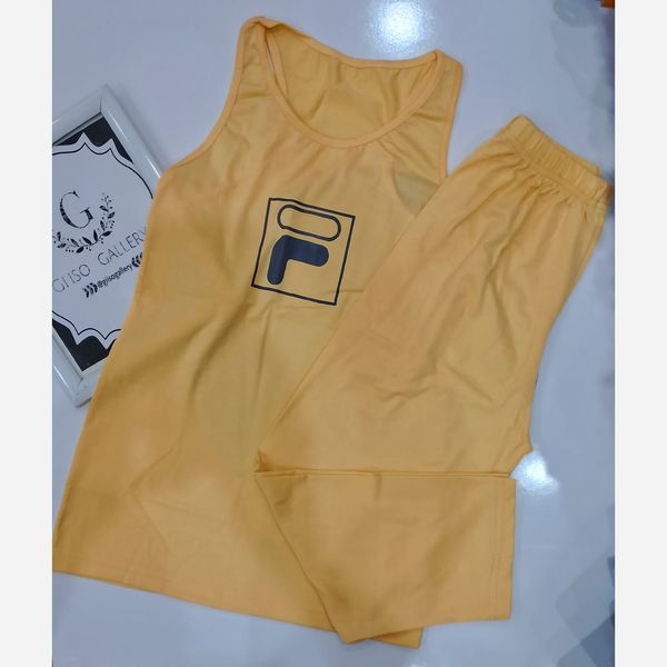 ست تاپ و شلوارک اسپورت زنانه رنگبندی و سایزبندی