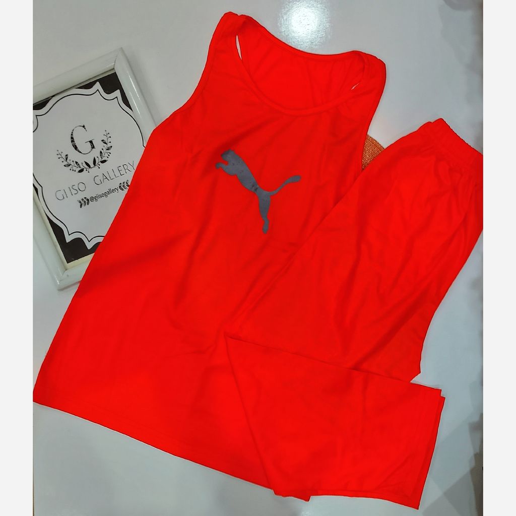 مشخصات ست تاپ و شلوارک اسپورت زنانه رنگبندی و سایزبندی