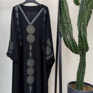 قیمت ارزان عبا خلیجی زنانه