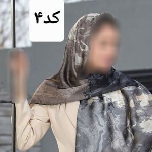 خرید انلاین روسری ابریشم پوست ماری قواره 120 دور دست دوز طرح 1