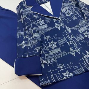 فروش اینترنتی کت و شلوار لیلیوم (تعداد محدود)