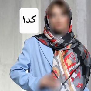 روسری ابریشم پوست ماری قواره 120 دور دست دوز طرح 2