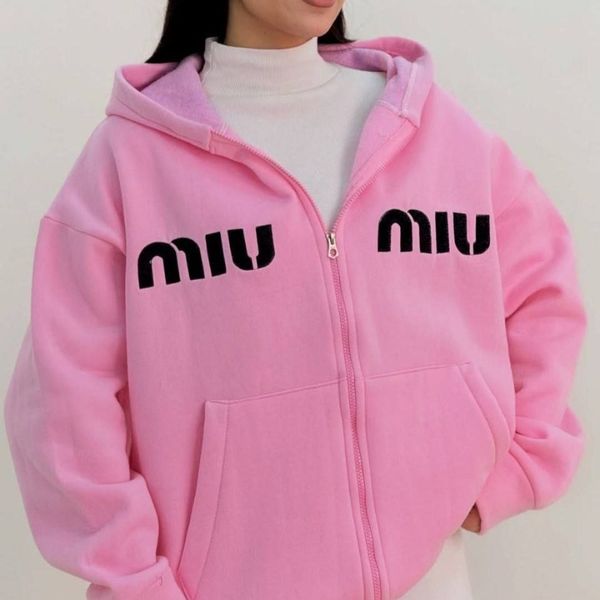 سویشرت miu miu