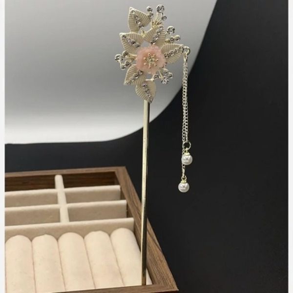 کانزاشی مجلسی گل و برگ