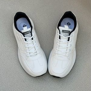 خرید اینترنتی قیمت کتونی بزرگسال طرح رعد از تریپ کد 4110502