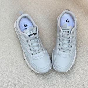 خرید اینترنتی قیمت کتونی بزرگسال طرح بندی از تریپ کد 4110501