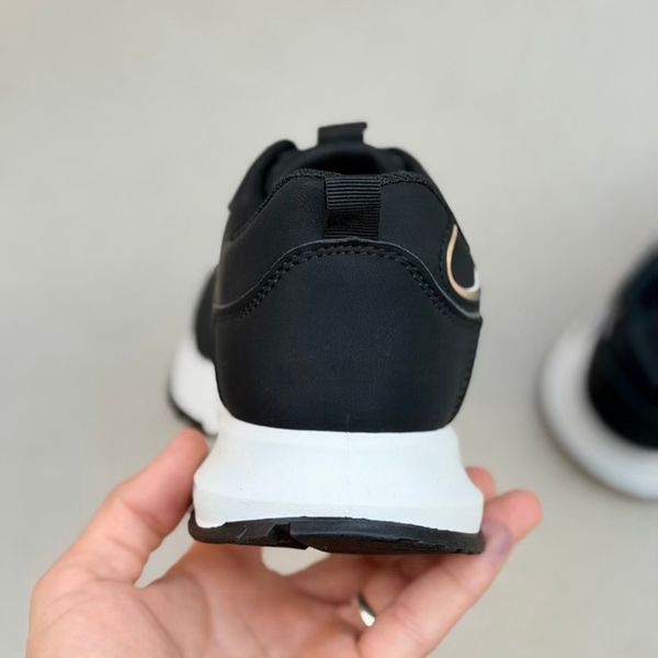 کتونی بزرگسال طرح بندی از تریپ کد 4110501