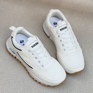 خرید اینترنتی قیمت کتونی بزرگسال طرح بندی از تریپ کد 4110501