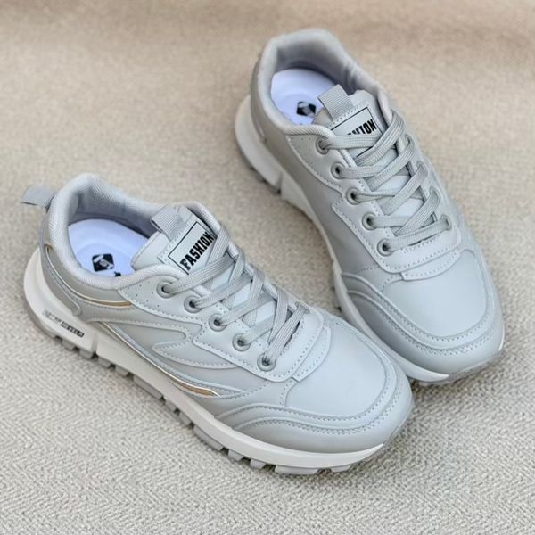 کتونی بزرگسال طرح بندی از تریپ کد 4110501