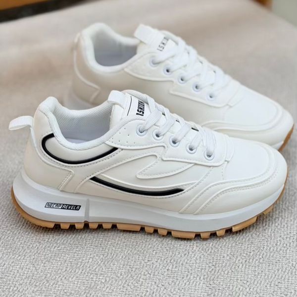 کتونی بزرگسال طرح بندی از تریپ کد 4110501