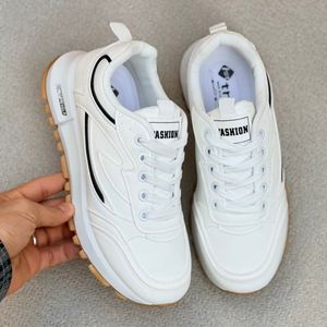 خرید اینترنتی قیمت کتونی بزرگسال طرح بندی از تریپ کد 4110501