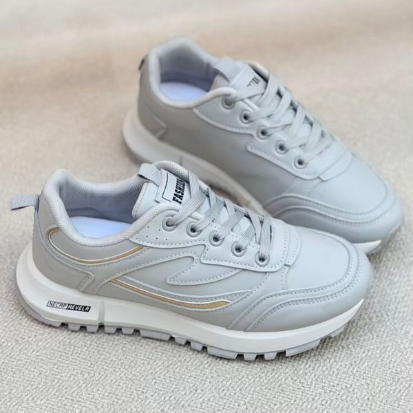 کتونی بزرگسال طرح بندی از تریپ کد 4110501