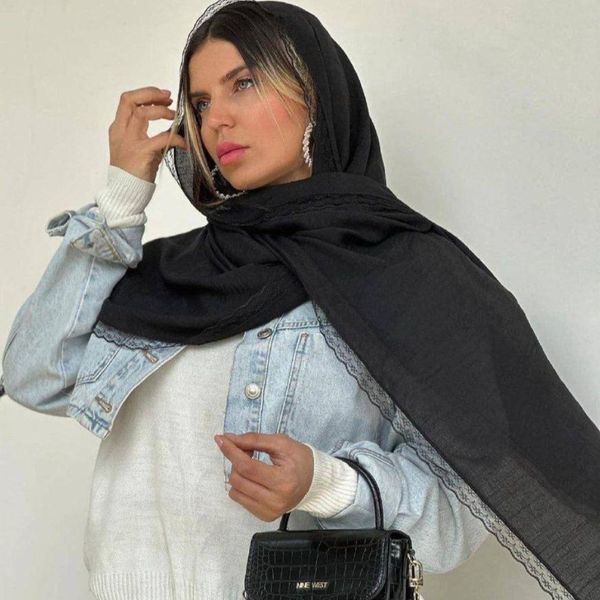 شال جت بلک دور دانتل مشکی