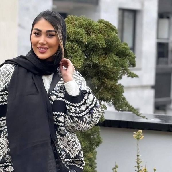 شال جت بلک دور دانتل مشکی