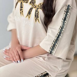 مشخصات تیشرت شلوار شیک