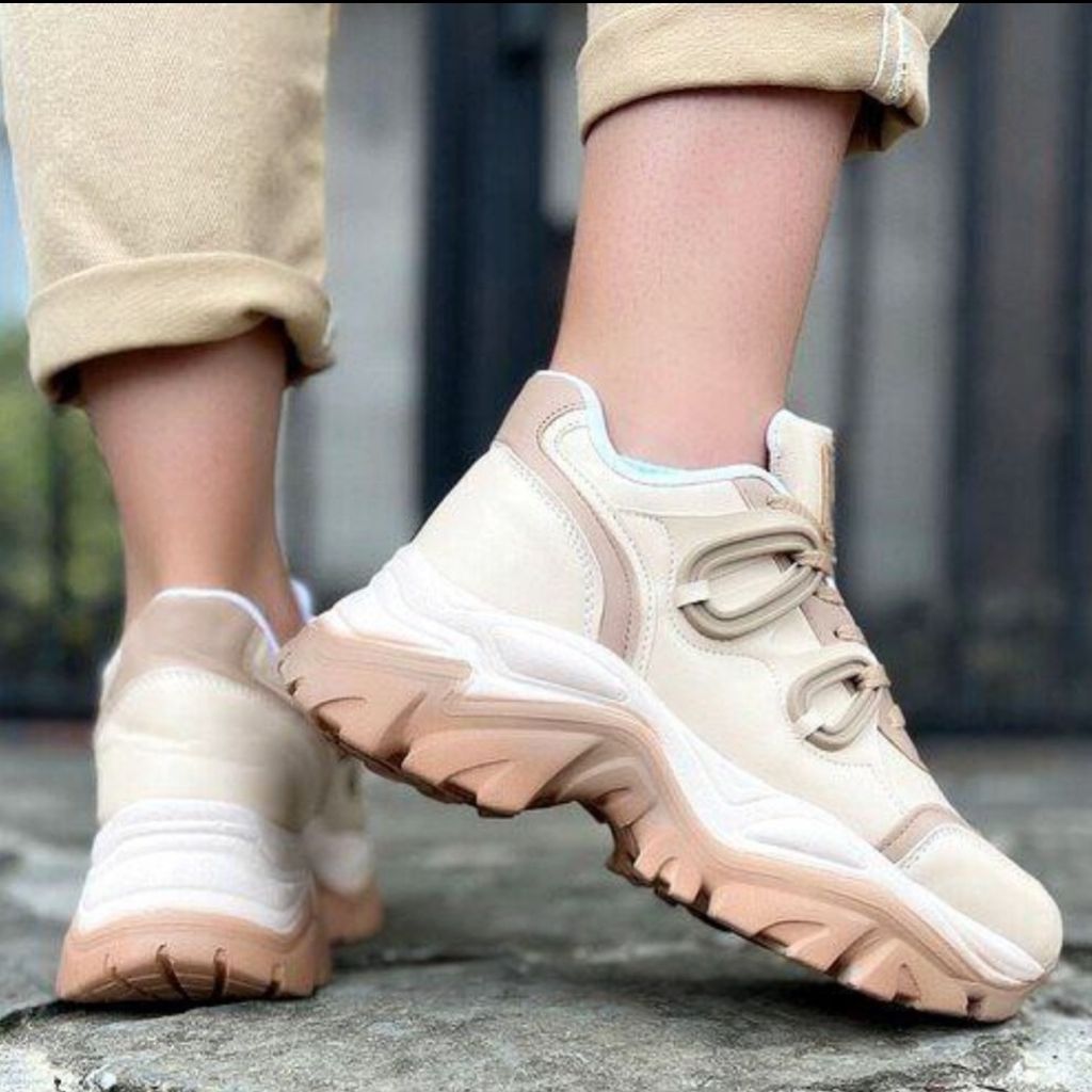 خرید انلاین کتونی لژدار طبی مدل لول