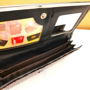 فروش اینترنتی کیف پول زنانه