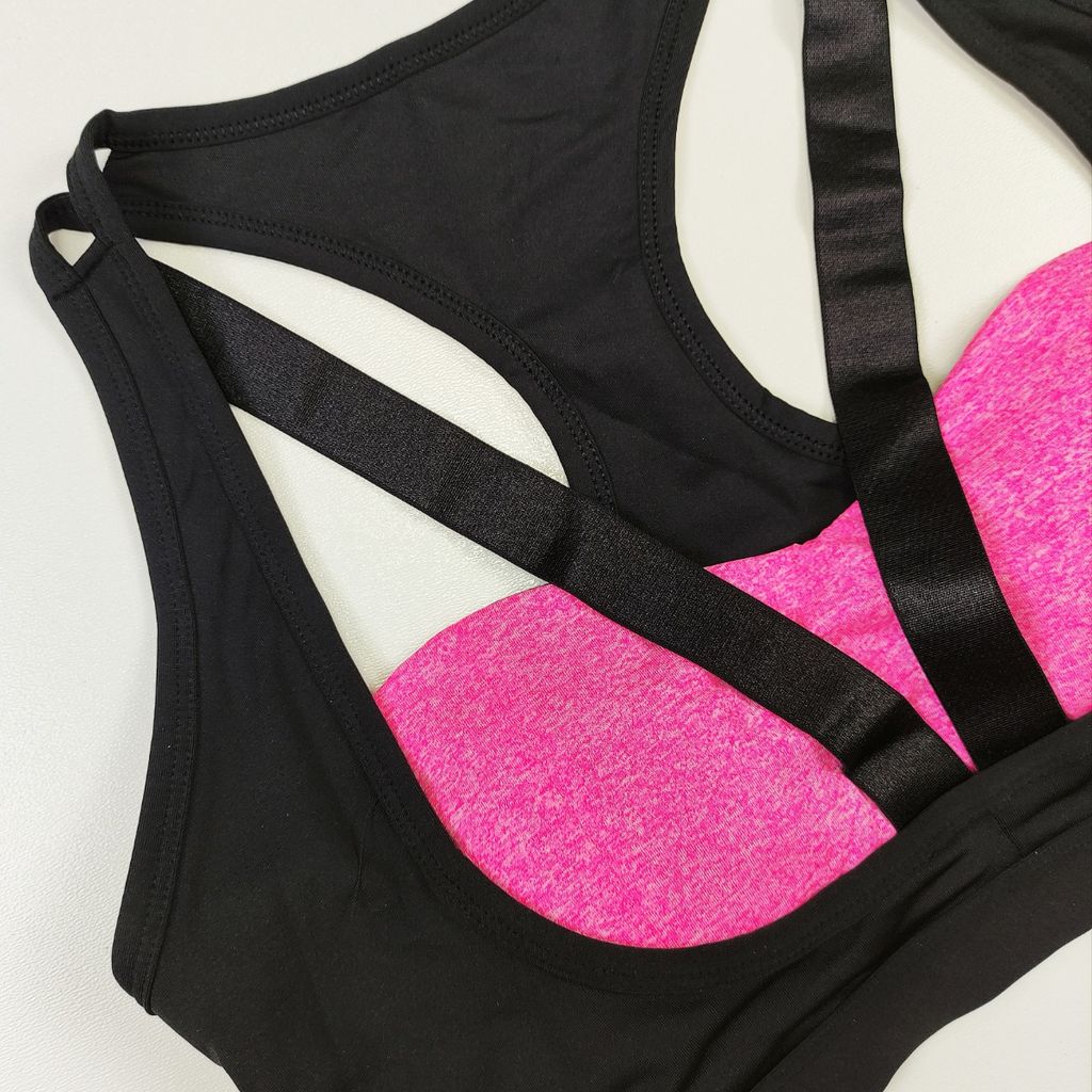 خرید آنلاین نیمتنه ورزشی آچیلا