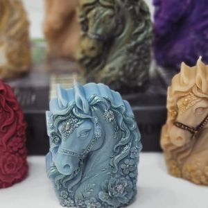 شمع نماد سال اسب