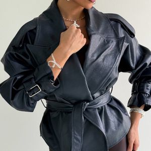 خرید آنلاین کت چرم آستین سگک کد 120368