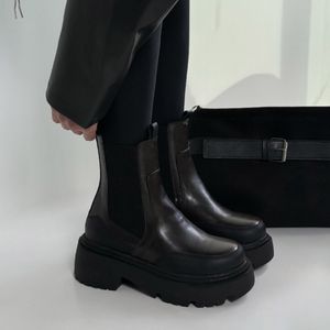 قیمت ارزان نیم بوت 2 رنگ کد 141124