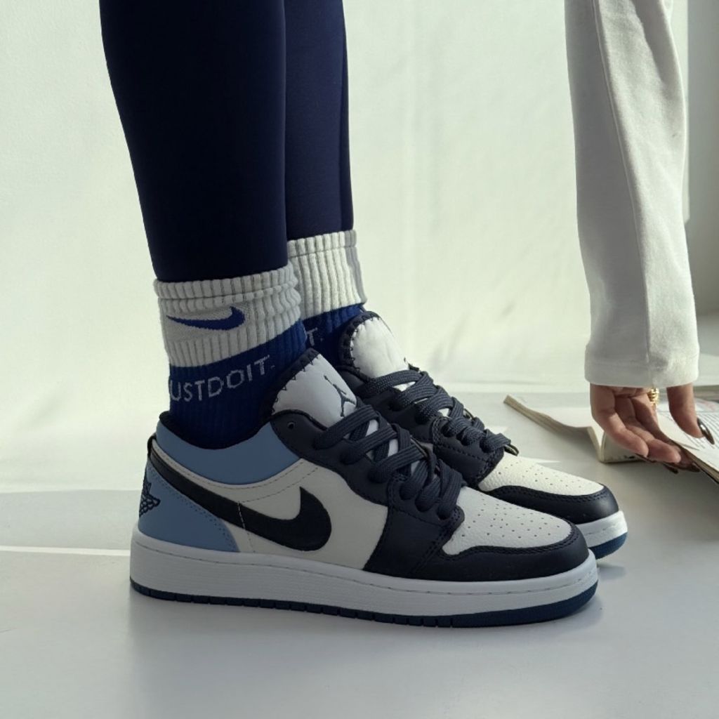 خرید انلاین کتونی NIKE JORDAN 1 کد 141136