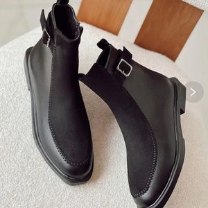 خرید آنلاین نیم بوت شیک زنانه