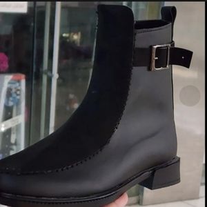 نیم بوت شیک زنانه