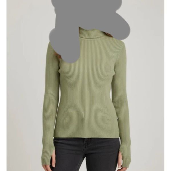 بلوز کبریتی یقه اسکی زنانه blz64