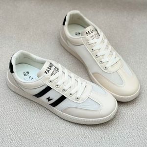 خرید اینترنتی قیمت کتونی بزرگسال اسپرت از تریپ کد 4110904