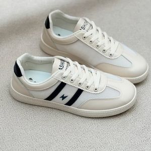 خرید اینترنتی قیمت کتونی بزرگسال اسپرت از تریپ کد 4110904