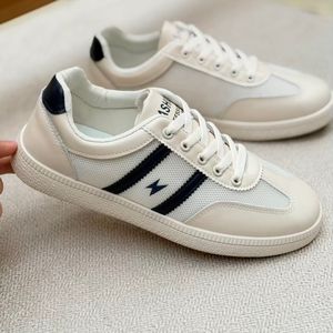 خرید اینترنتی قیمت کتونی بزرگسال اسپرت از تریپ کد 4110904