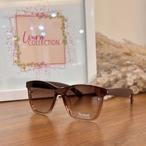 فروش اینترنتی عینک آفتابی زنانه یووی400