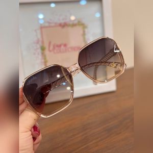 مشخصات عینک آفتابی زنانه یووی400