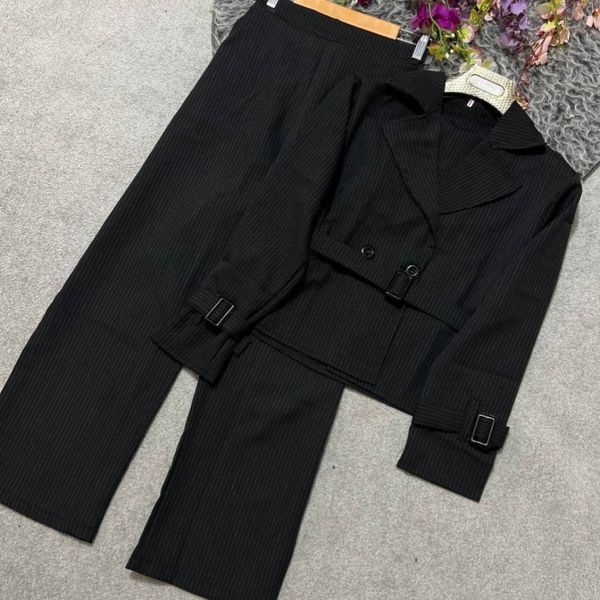 مدل ایسان رام