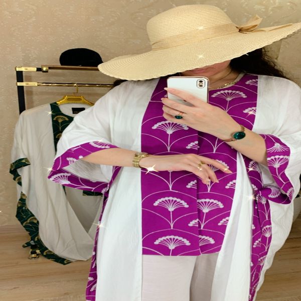 مانتو عبایی سوزن دوزی مدل قاصدک