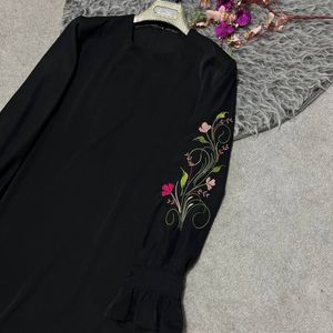 خرید انلاین شناسه : #3012 نام : عبا فرشته رام