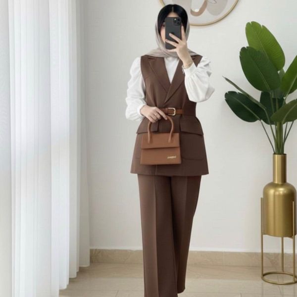 وست شلوار مزونی محنا رام