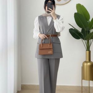 قیمت وست شلوار مزونی محنا رام