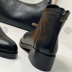 خرید آنلاین نیم بوت چرم زنانه