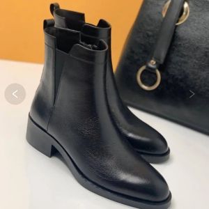 مشخصات نیم بوت چرم جدید زنانه