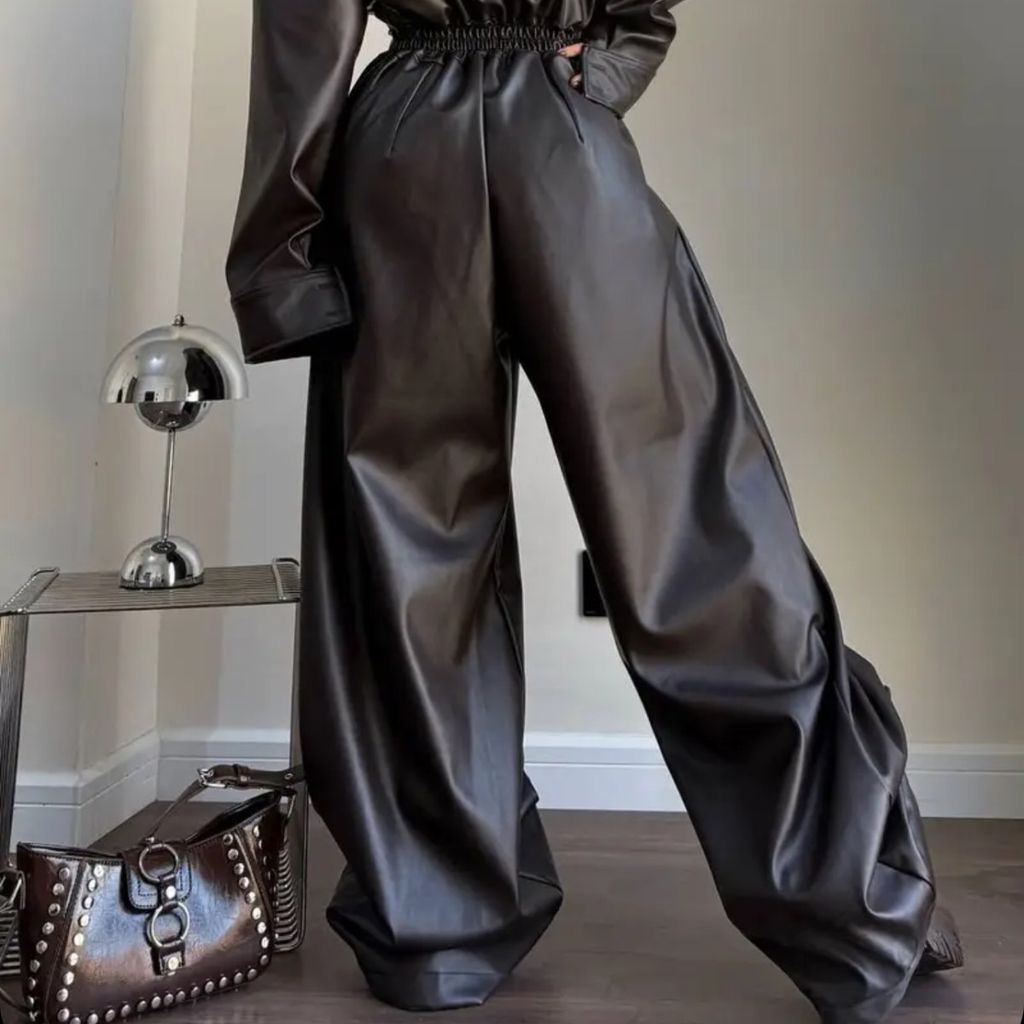 خرید انلاین اورال فول چرم یقه دار BLACK CATS کد : 103856