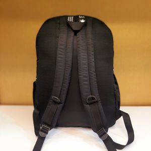 مشخصات کوله پشتی مشکی اسپرت مدل Style