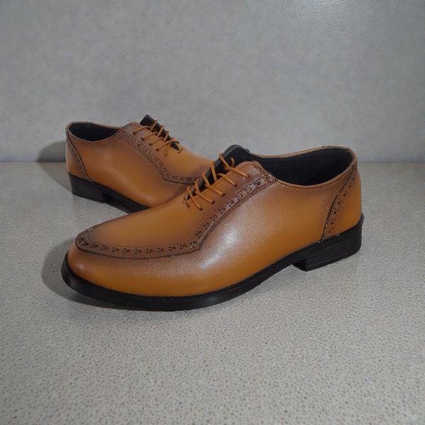 کفش رسمی مجلسی مردانه رنگ عسلی سایز 40 تا 44
